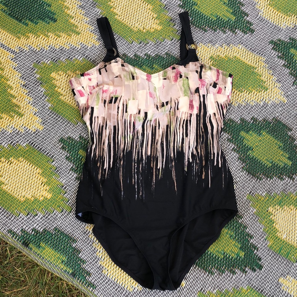 🧶 CLEARANCE Fantasizer One Piece Bathing Swim Suit